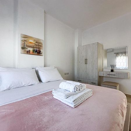 Parid Appartments Sarande Exterior photo