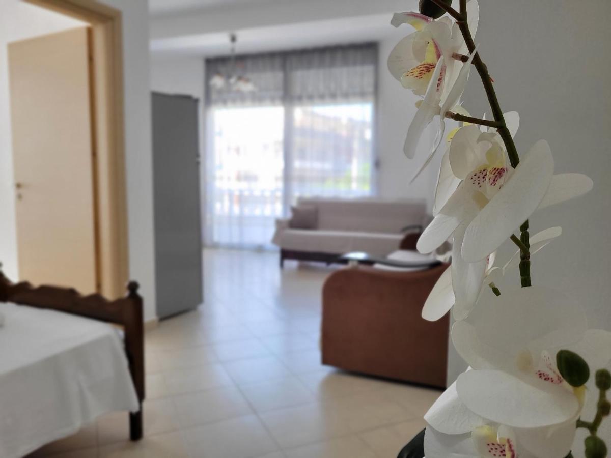 Parid Appartments Sarande Exterior photo