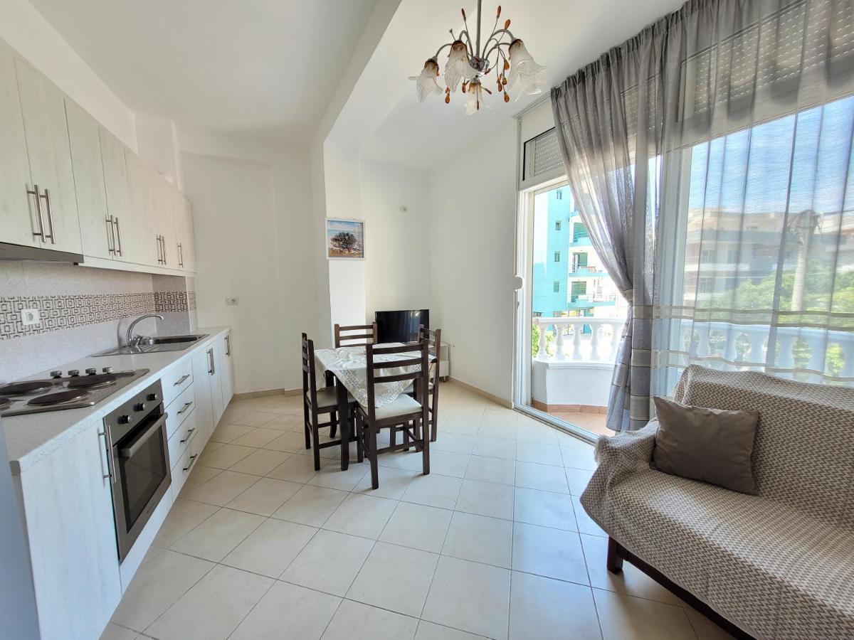 Parid Appartments Sarande Exterior photo