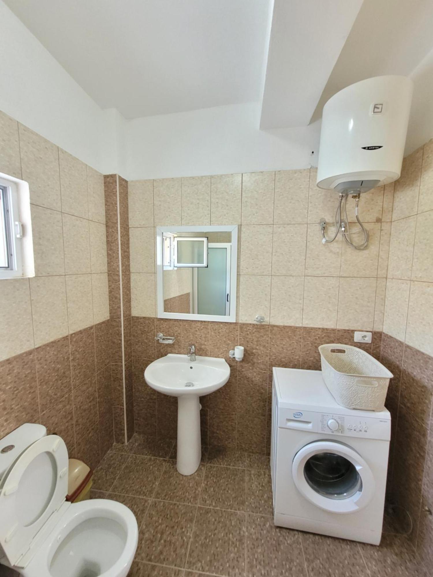 Parid Appartments Sarande Exterior photo
